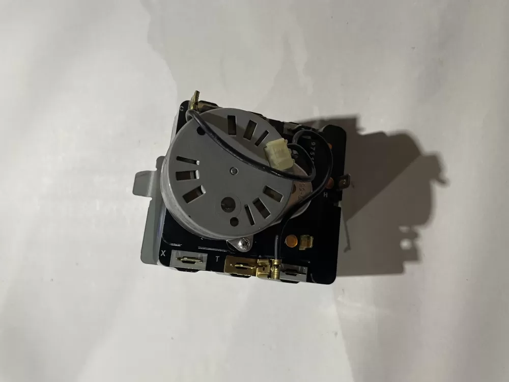 GE 572D520P019 WE4M189 Dryer Timer AZ191915 | KM675