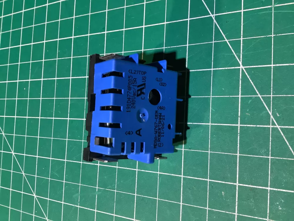 GE 191D4774P005 Oven Switch AZ137149 | NR2359