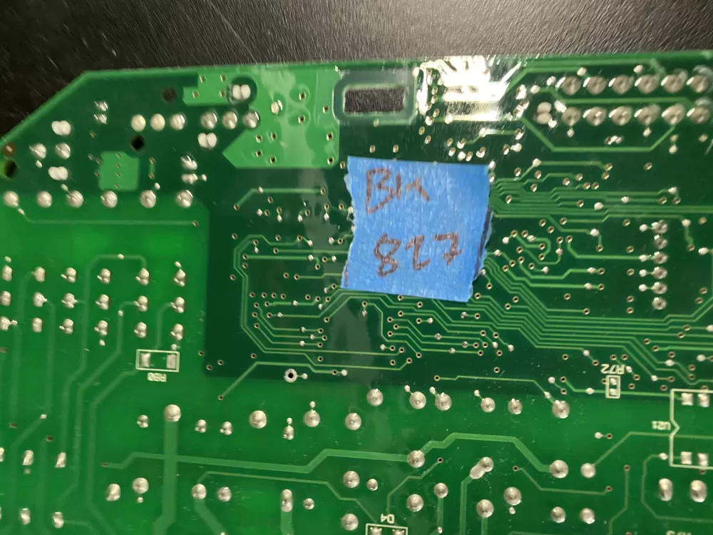 Whirlpool Maytag W10285199 WPW10285199 Refrigerator Control Board AZ3870 | BK827