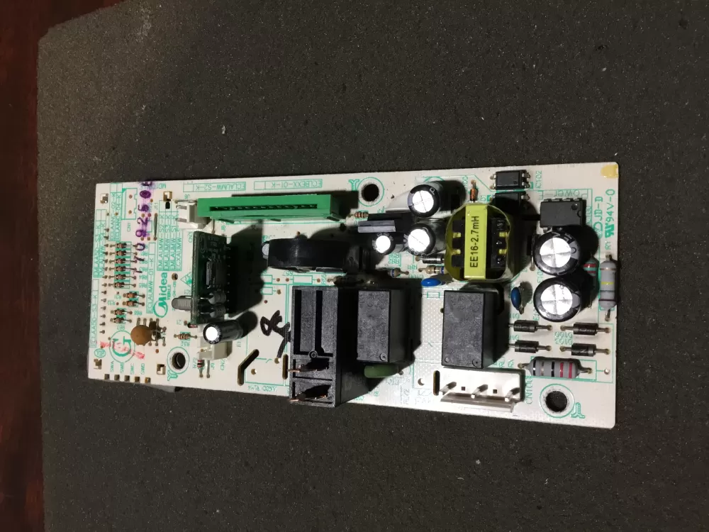Magic Chef E173873  EMLAUXX-21-K-CKD Microwave Display Board