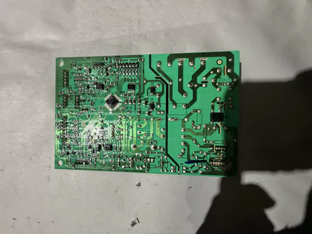 Midea 17131000002821 Freezer Control Board AZ215405 | KM2641