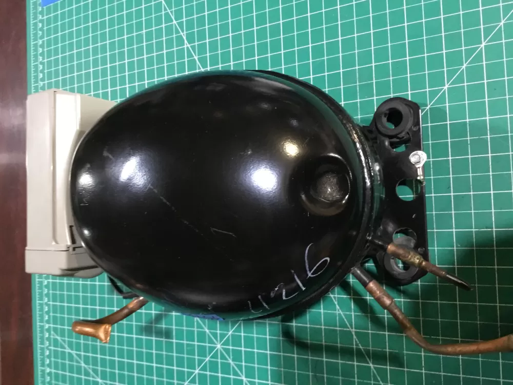 Electrolux Vemy4h Refrigerator Compressor AZ150346 | SL72