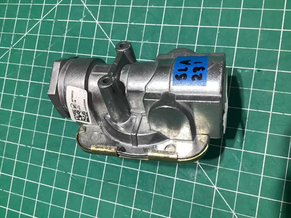 4670G012 GAS PRESSURE REGULATOR