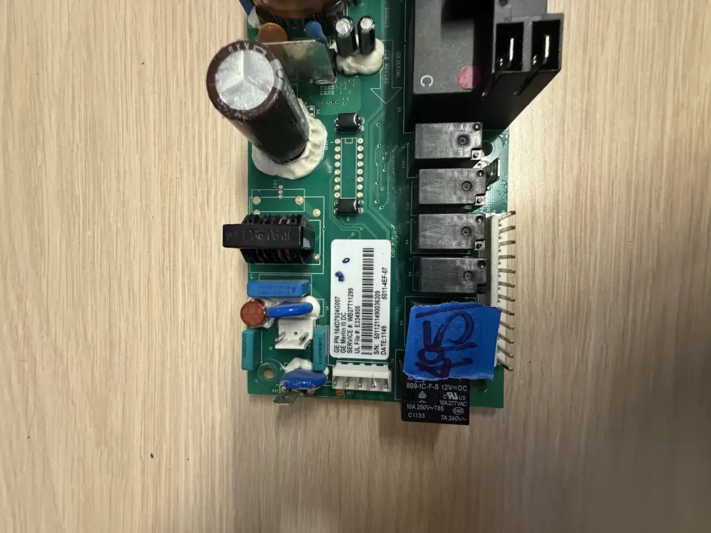 316222802E Frigidaire Range Board - Control