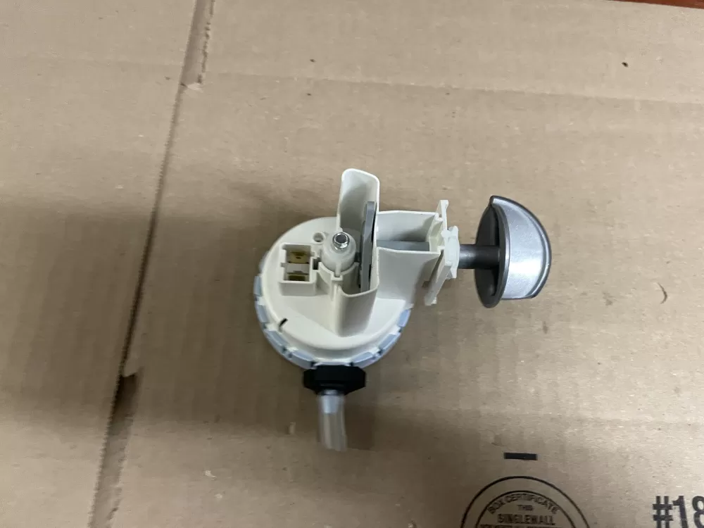 Whirlpool WPW10268912 Washer Water Level Pressure Switch AZ100585 | Wm1634