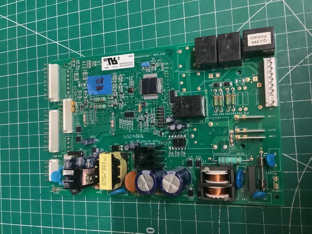 GE WR55X10968 225D4204G003 Refrigerator Main Control Board AZ204746 | AR80