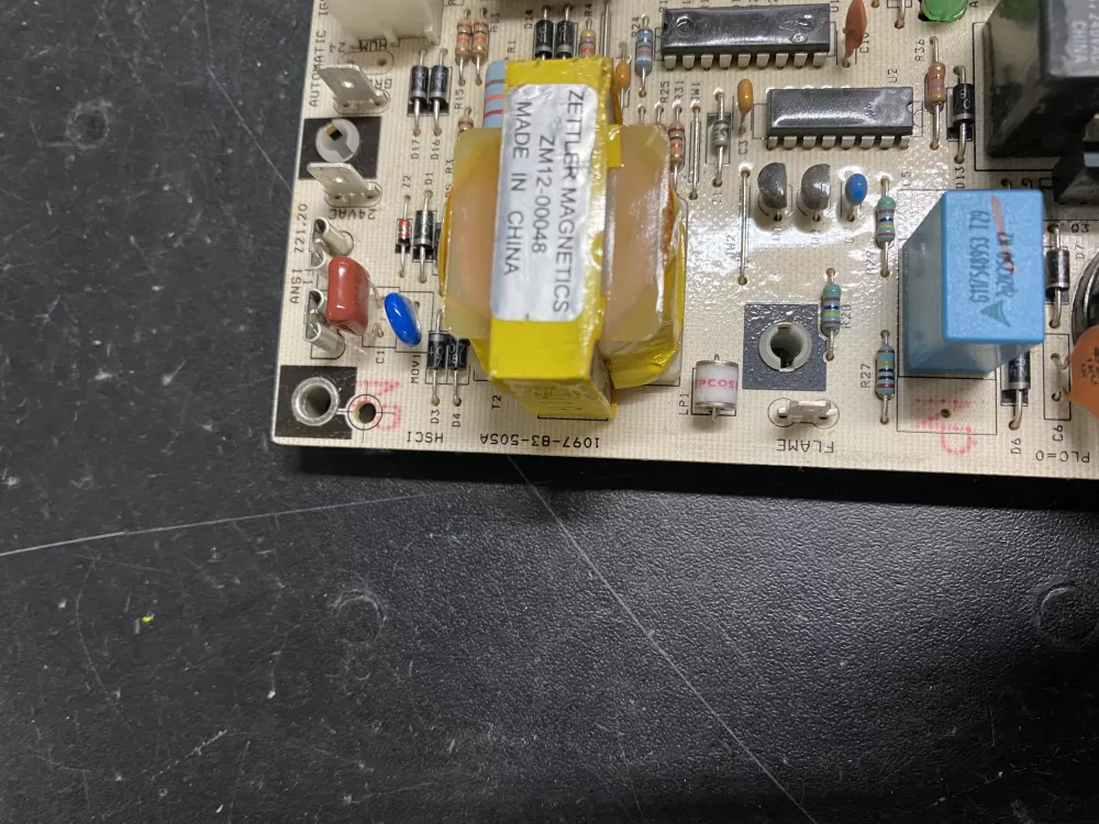 Lennox 1097-83-505A Furnace Control Board AZ16915 | BK998