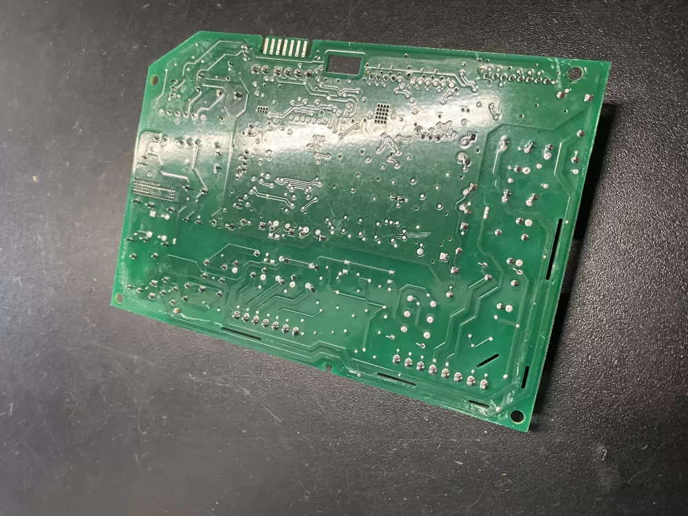 Whirlpool Maytag Amana W10438707 Refrigerator Control Board AZ22936 | BK931