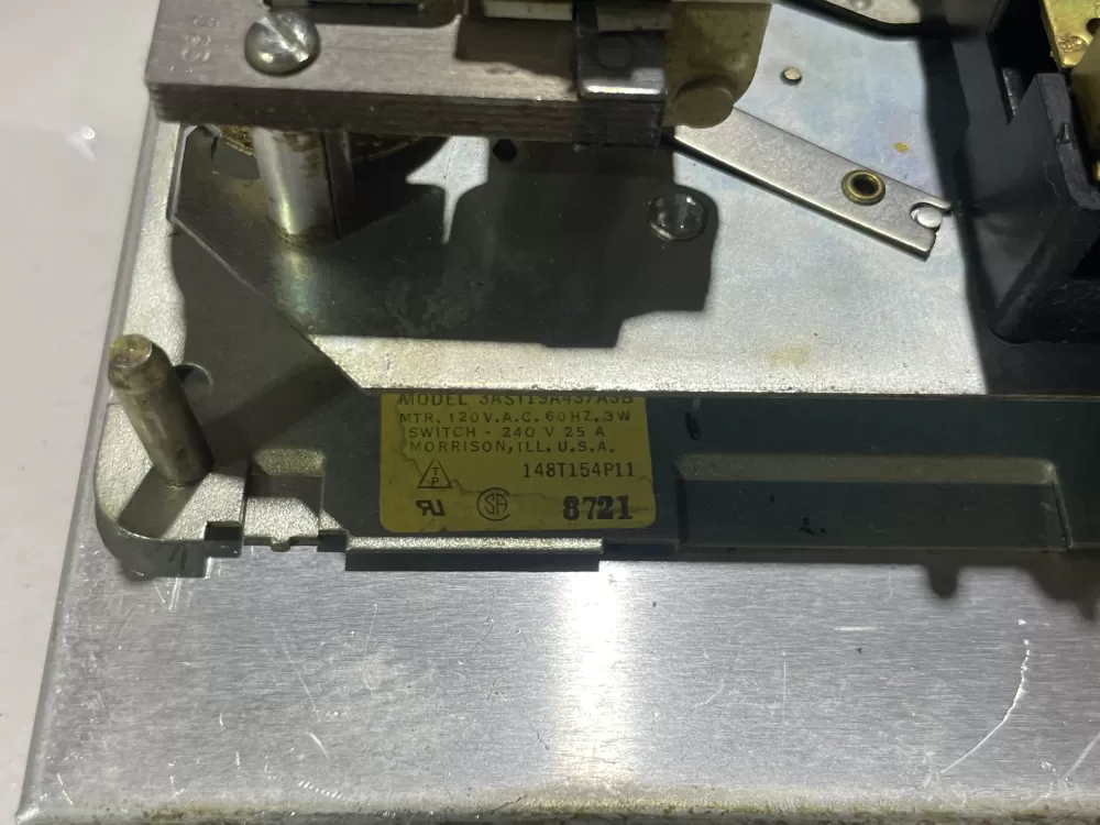 Frigidaire GE Oven Range Clock Timer 148T154P11 AZ159947 | Wm681