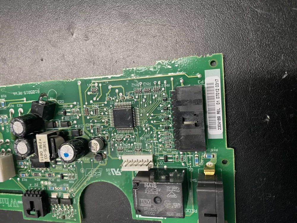 Whirlpool 2304189 Refrigerator Control Board AZ11905 | BK672