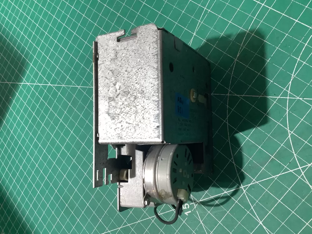 GE  Hotpoint  Whirlpool  Kenmore  Frigidaire  Roper  KitchenAid  Westinghouse  Maytag 385325 M520 WP385325 Washer Timer