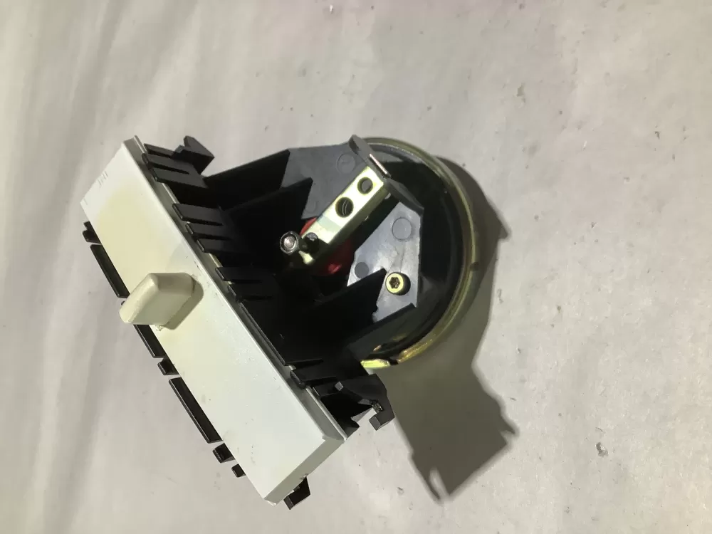 2606780  738-247-8  62606780 Water pressure Switch AZ121272 | Sl125