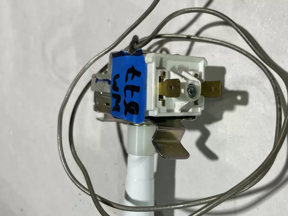 GE 197D2495-03 Refrigerator Cold Control Thermostat AZ152211 | Wm877