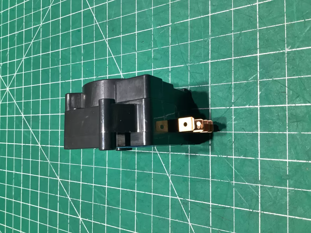 GE WR9X504 Refrigerator Defrost Timer AZ144727 | AR2376