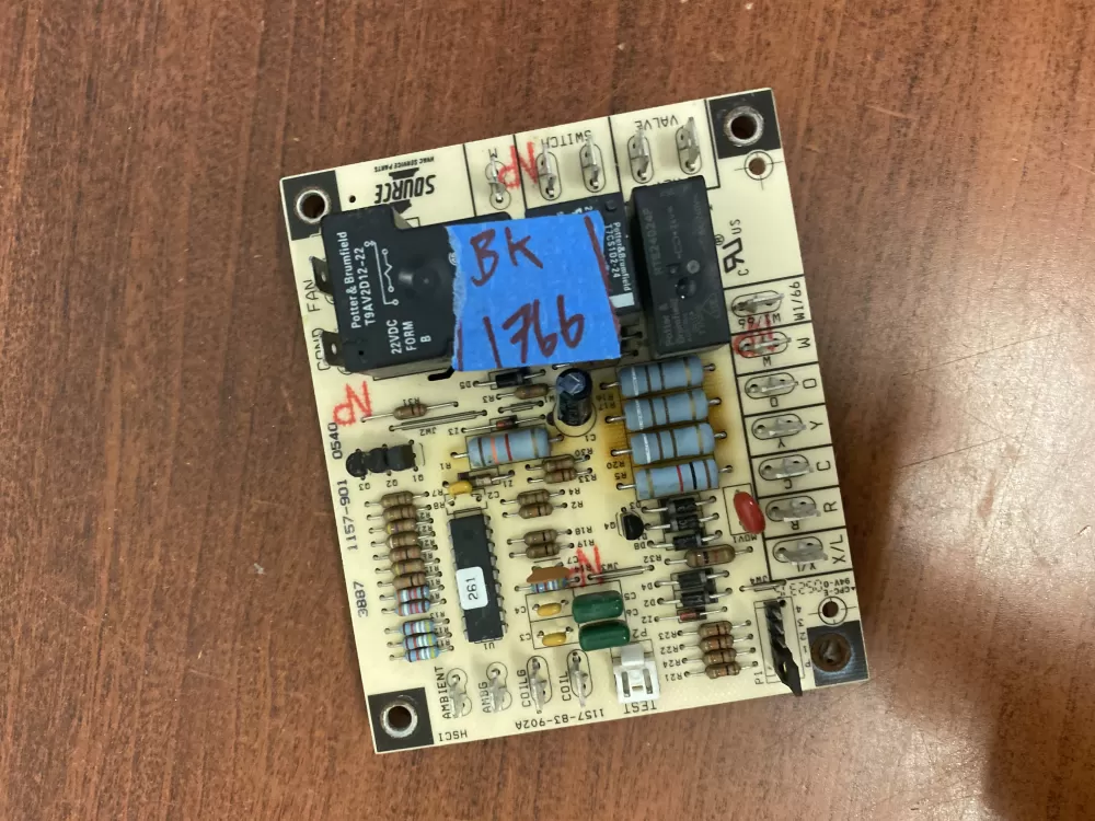 York 1157 83 902A 902 67297  Source One Control Board AZ44936 | BK1766