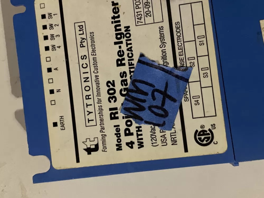 KitchenAid Whirlpoool 7431-9038-60 Range Spark Module AZ32006 | Wm107