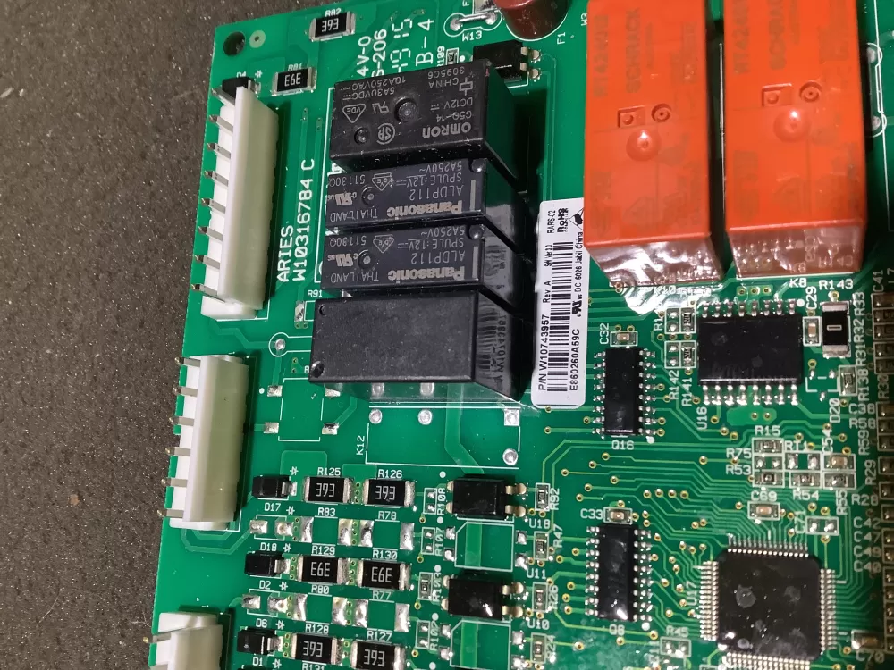 Whirlpool W10743957 Refrigerator Control Board AZ124703 | NR2269