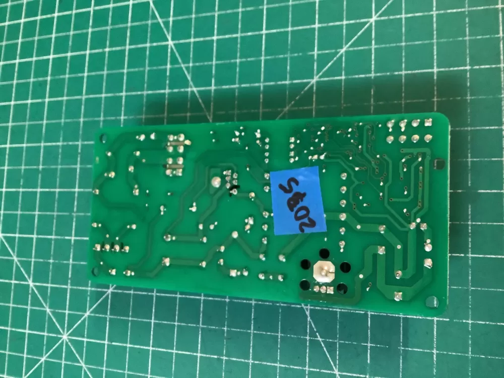 Whirlpool KitchenAid W10624574 Refrigerator Control Board AZ221035 | NR2075