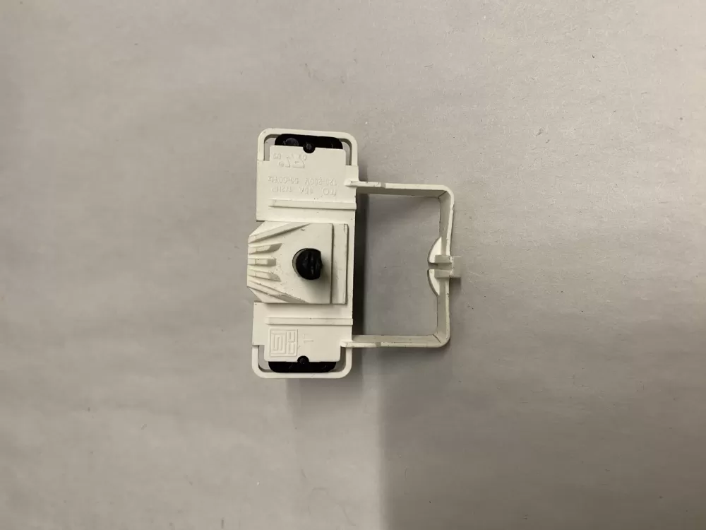 Whirlpool Dryer Switch Push To Start 3977456 0223  AZ224131 | BK1363