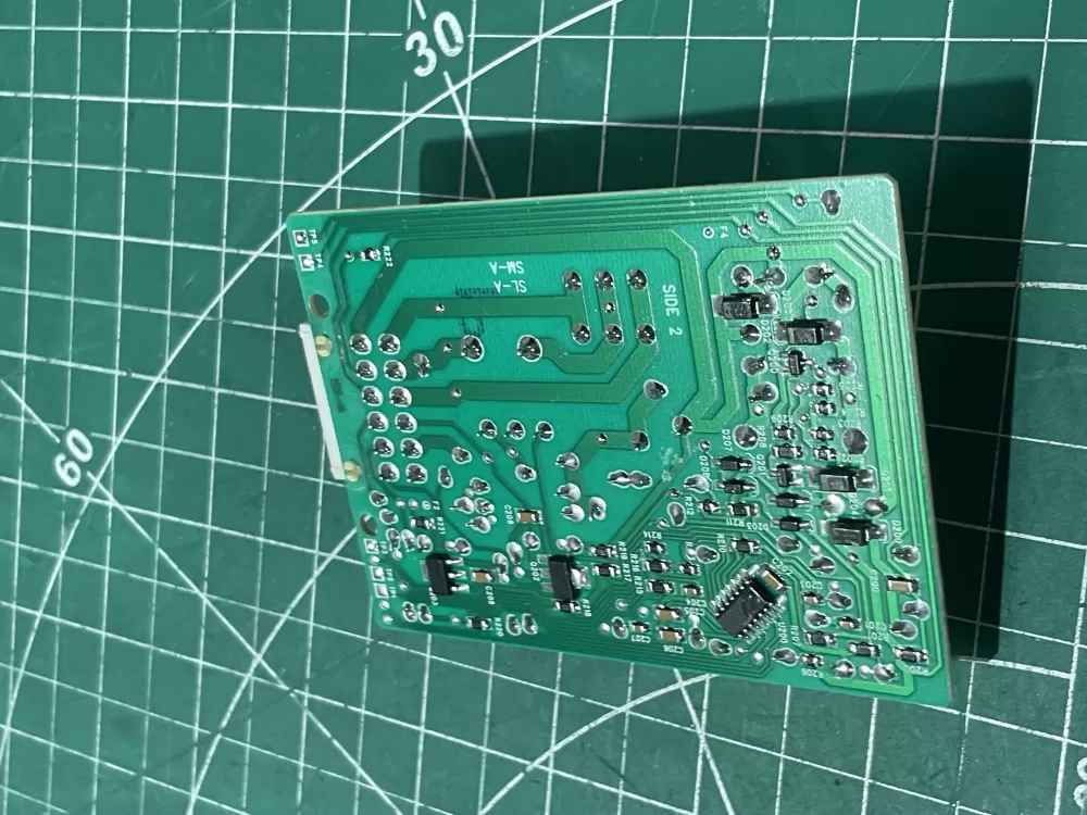 Westinghouse 242011001 PS2581557 Refrigerator Control Board AZ192612 | Wm380
