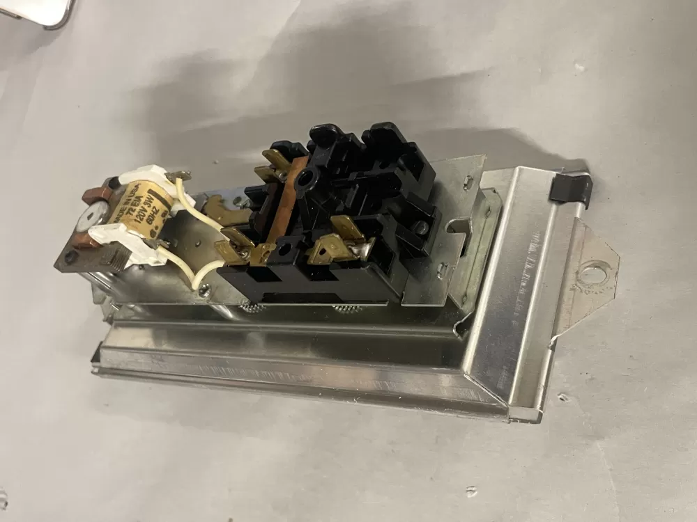  72-E1A  5303210612 68-5E2 Range Clock Timer