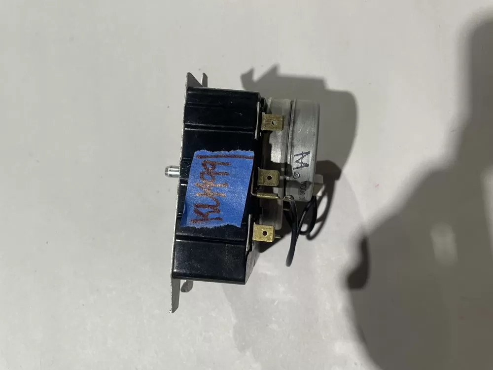GE 572D520P021 WE4M271 Dryer Timer AZ123447 | KM499