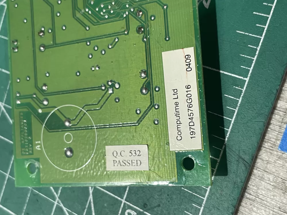 GE 200D4157G097 Refrigerator Control Board Dispenser AZ192600 | Wm378