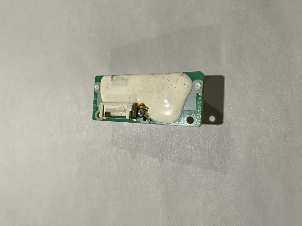 LG EBR81243709 Refrigerator Control Board AZ183927 | BK2716