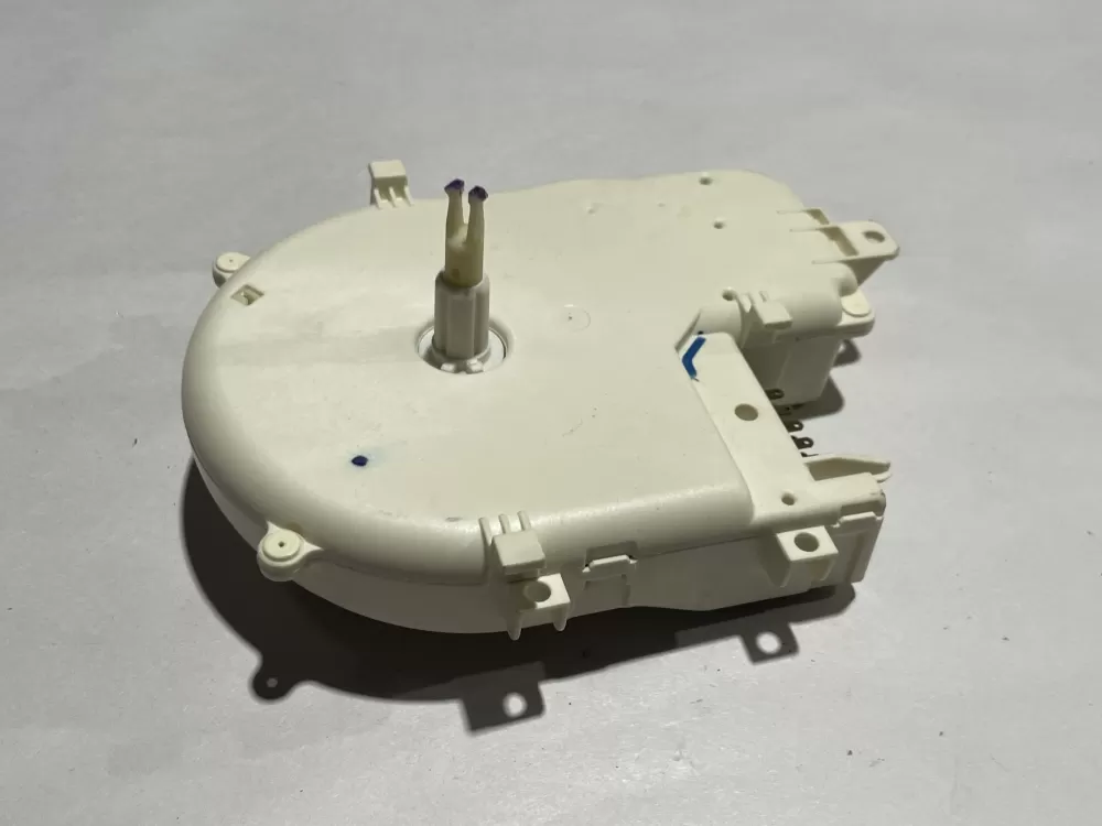 Whirlpool  Maytag  Kenmore A00529  6 3721230  3351734B  WP33002855 Washer Timer Control