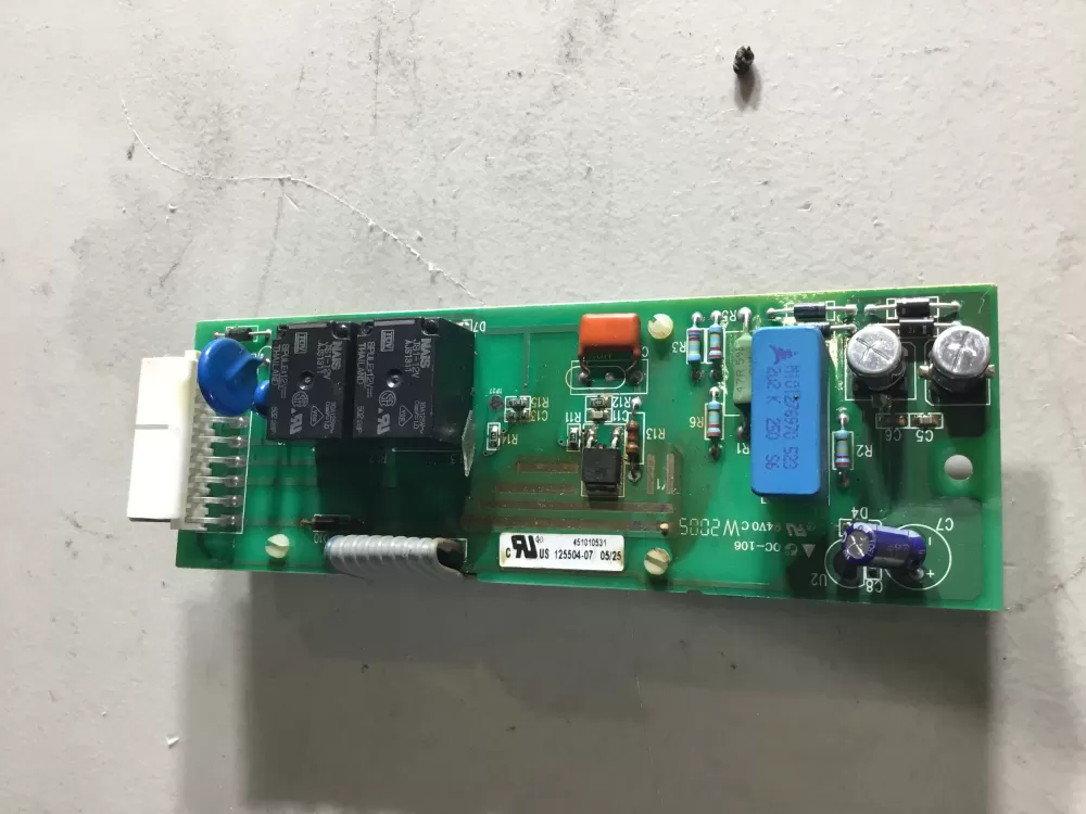Admiral  Maytag  Amana 125504-07 Refrigerator Control Board