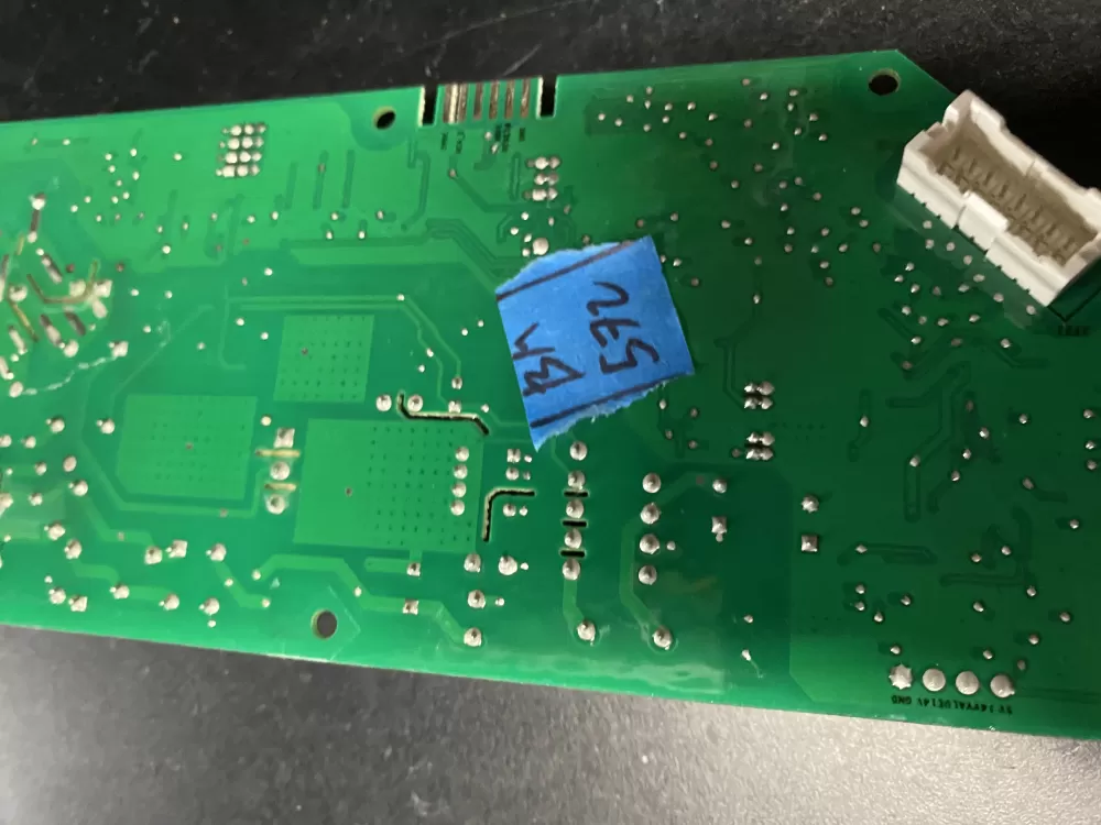 GE Dishwasher Control Board AZ752 | BK572