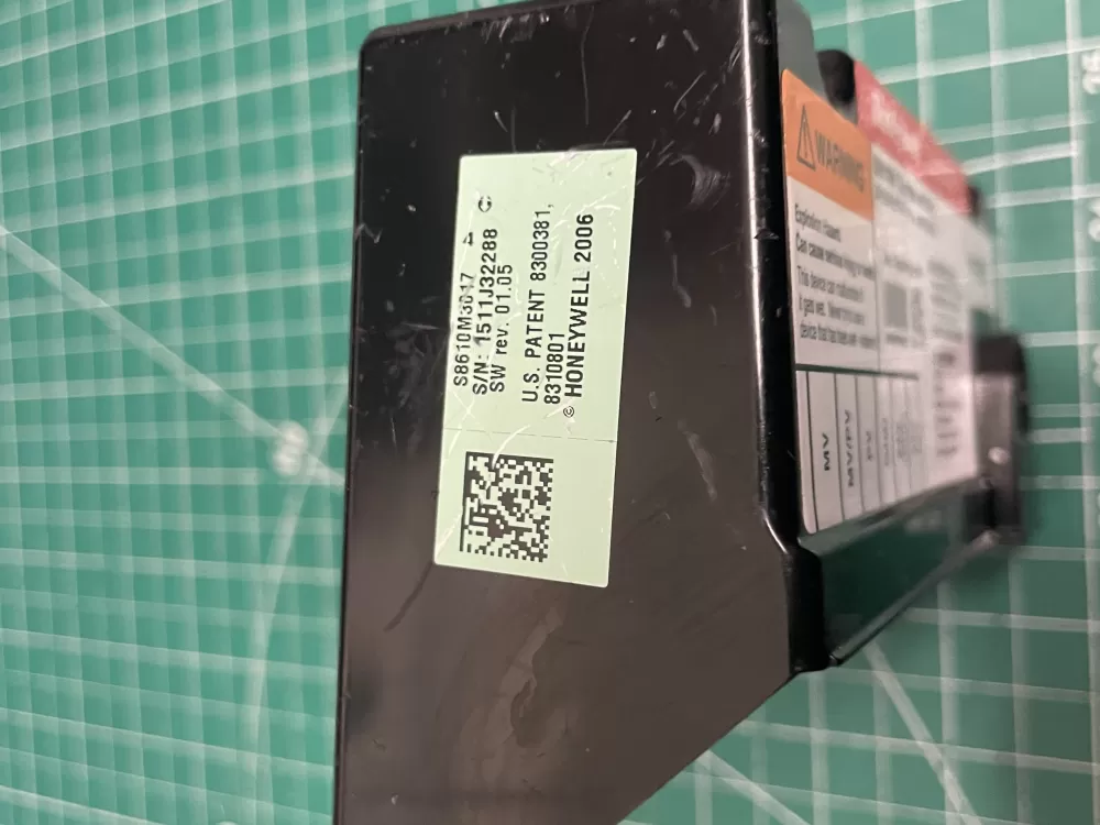 Honeywell S8610U3009 AZ203327 | Wm2247.       