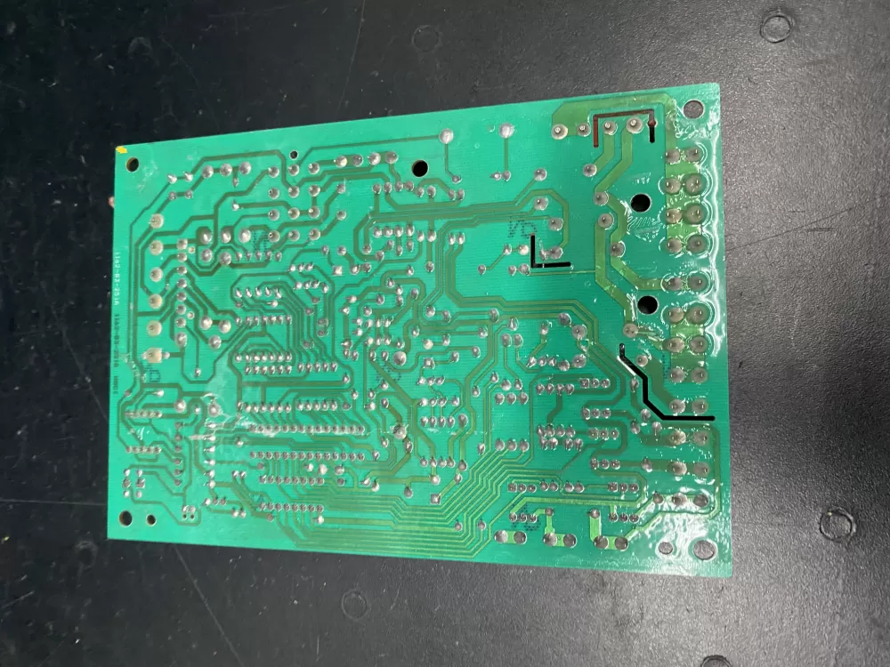 York 1162-83-251A Circuit Control Board AZ15805 | BK1574