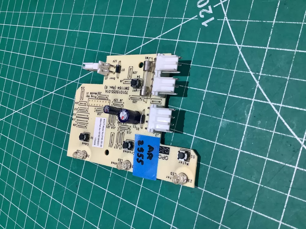 GE 197D5189G001 Refrigerator Control Board AZ185350 | AR2555