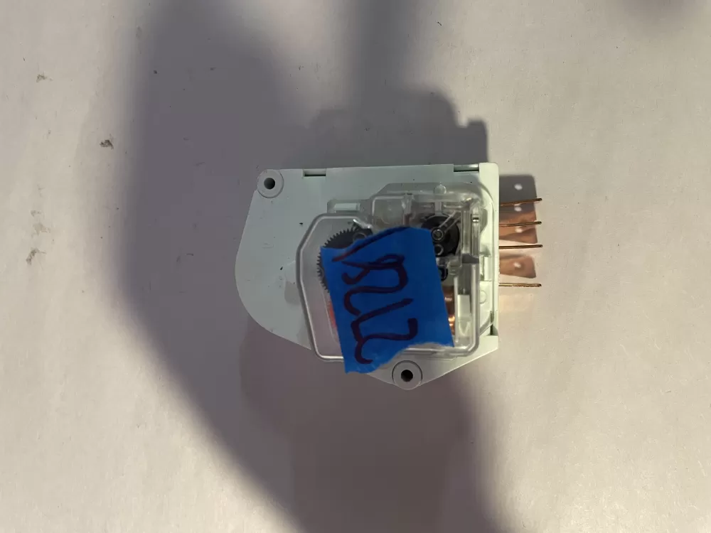 Frigidaire DBZC-1430-1D5 Refrigerator Defrost Timer AZ198332 | KM2728