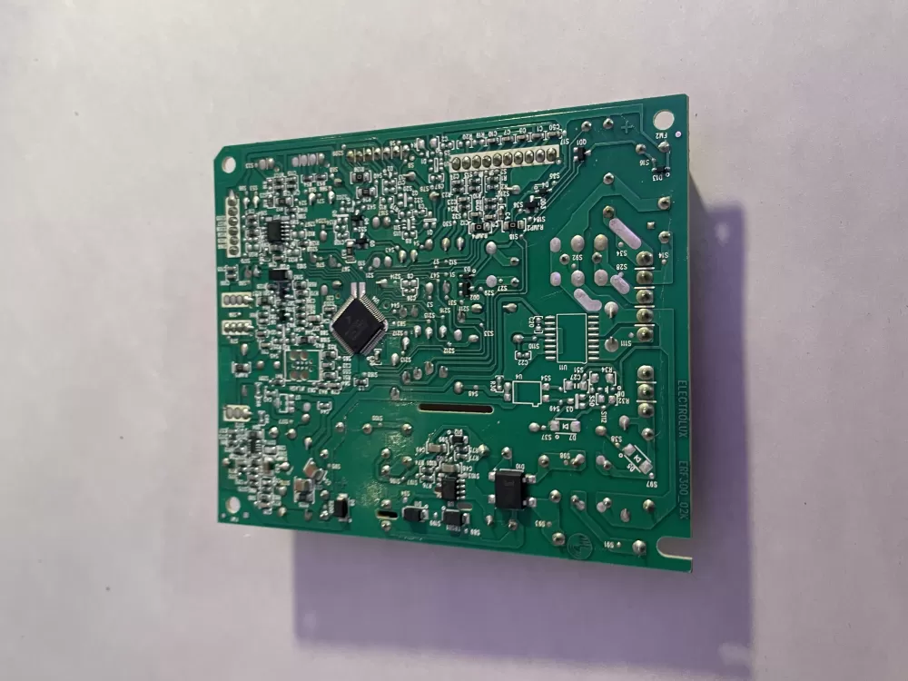 Frigidaire A05191203ARC 5304526011 Refrigerator Control Board AZ195747 | Wm991