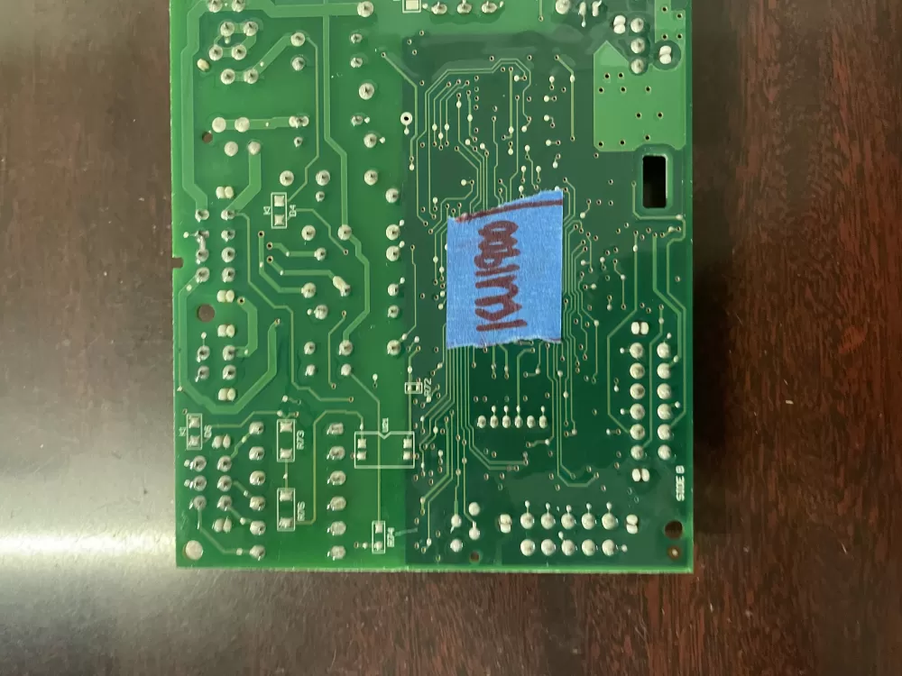 Whirlpool Maytag W10285199 Refrigerator Control Board AZ52202 | KM1900