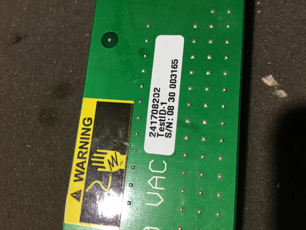 Frigidaire 241708202 Refrigerator Control Board AZ86524 | NR1187