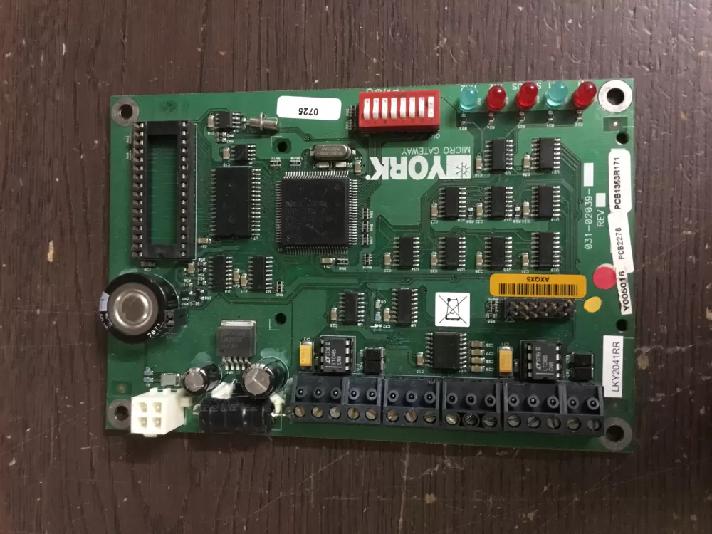 York PCB1353R171 Micro Gateway Control Board