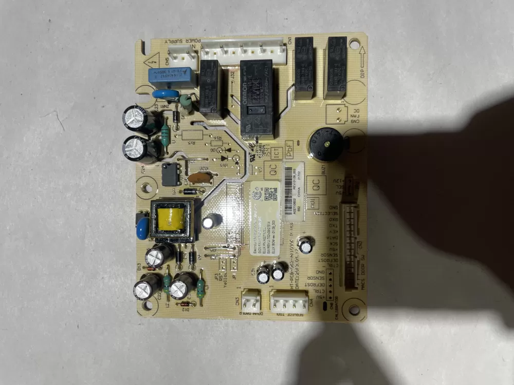 Frigidaire A02710602 Control Board AZ118368 | KM2186
