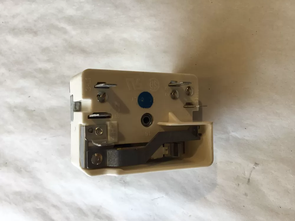 GE Hotpoint Kenmore 164D1816P006 Range Switch AZ155710 | SL124