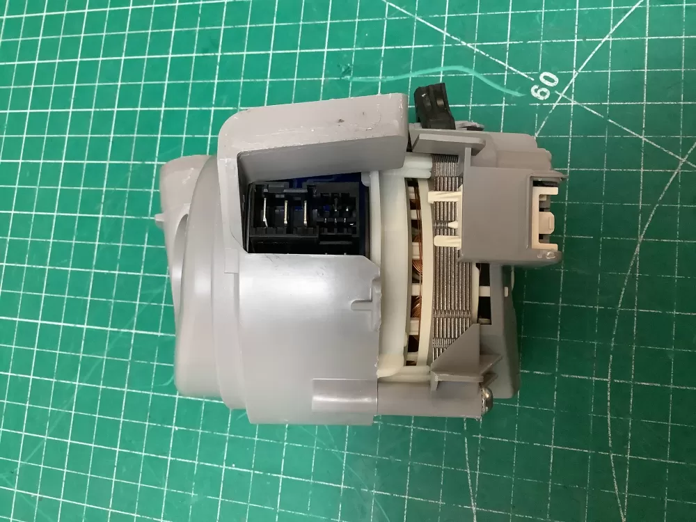 Bosch 9001 141 944 Dishwasher Heat Bosh AZ226421 | SLA136