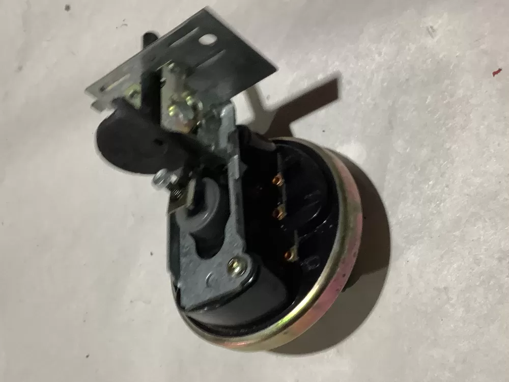 Maytag 62082020 738-809-2 Water Level Switch AZ116176 | Sl200
