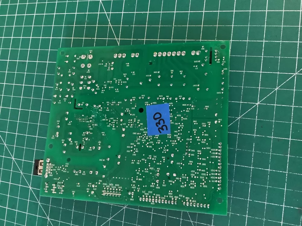 Frigidaire A16561204 Refrigerator Board AZ201756 | NR330