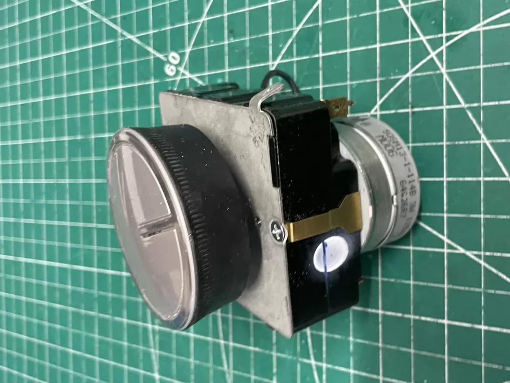 Maytag  Whirlpool 6 3095520  63095520  WP33001632  AP6007932  33001632  3095520  516531  PS11741059 Dryer Timer