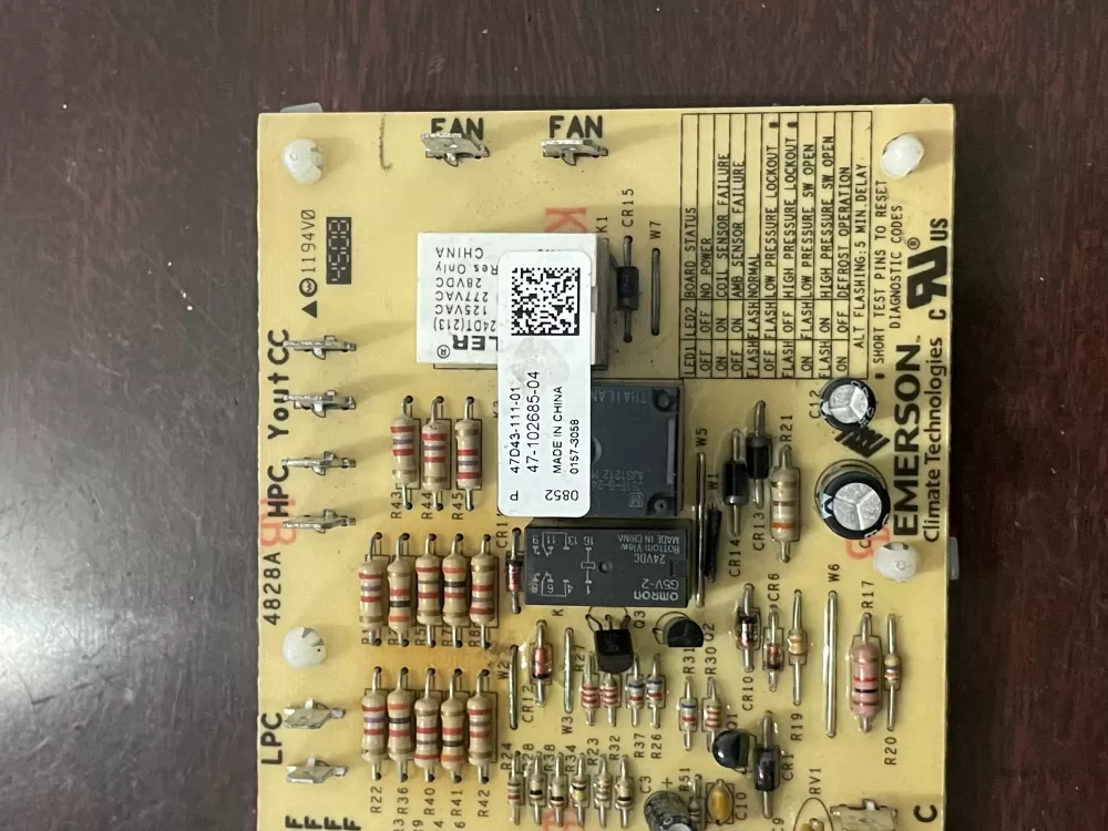 Control 47-102685-05 47-102685-04 47-102685-86 47D43-111-01 AZ32734 | KM52