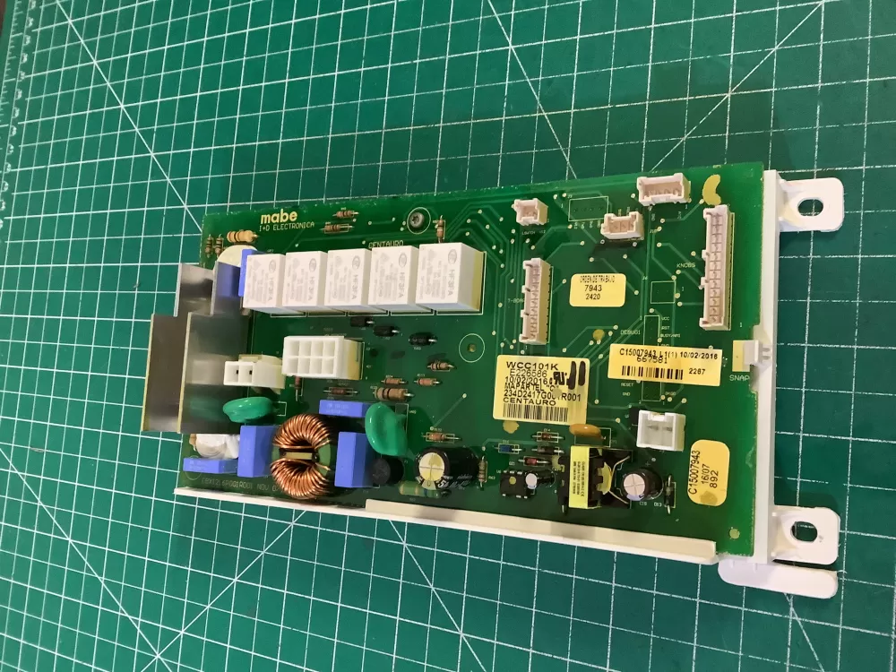 GE  Hotpoint WCC101K  234D2417G001R001 Washer Control Board