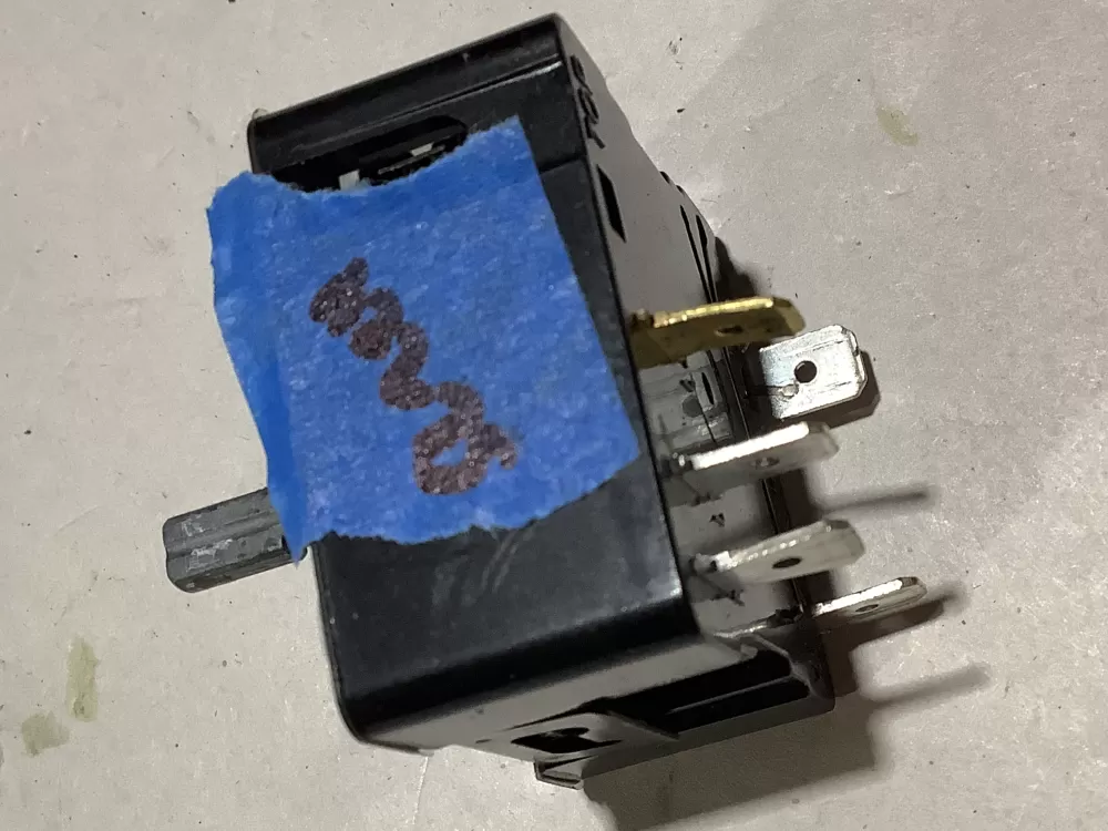 Frigidaire  Kenmore  Electrolux AP6284789 316095500 316095502 316095503 5304508926 PS12176130 Range Burner Switch