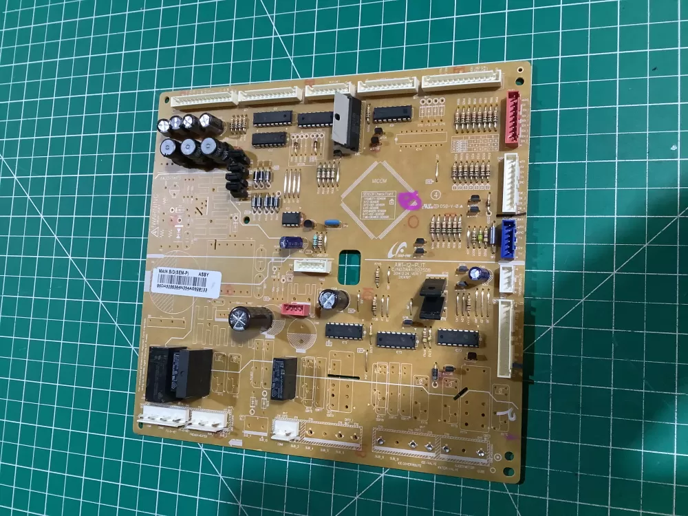 Samsung DA92 00384N Refrigerator Control Board AZ146111 | NR2451