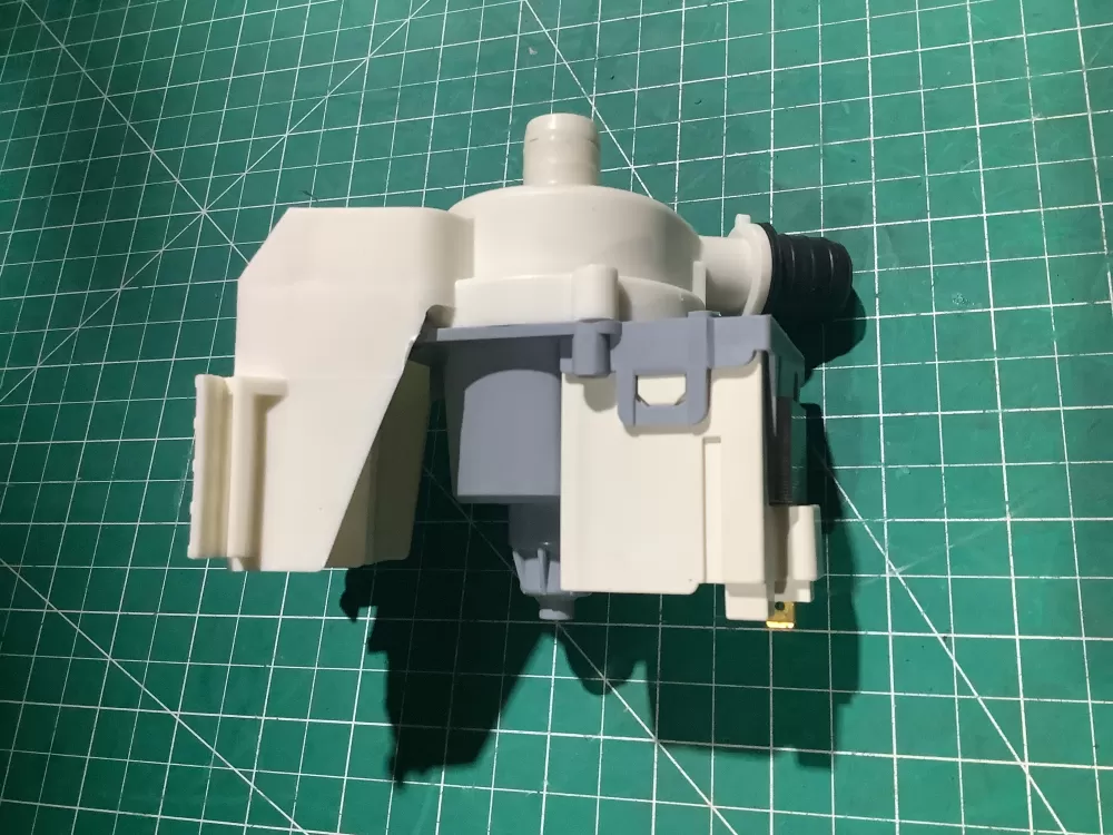 Electrolux 132115811 Washing Machine Drain Pump AZ136122 | SL253
